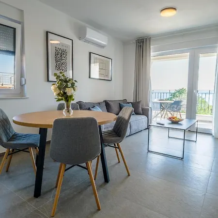Apartment House Vista Crikvenica Exterior photo